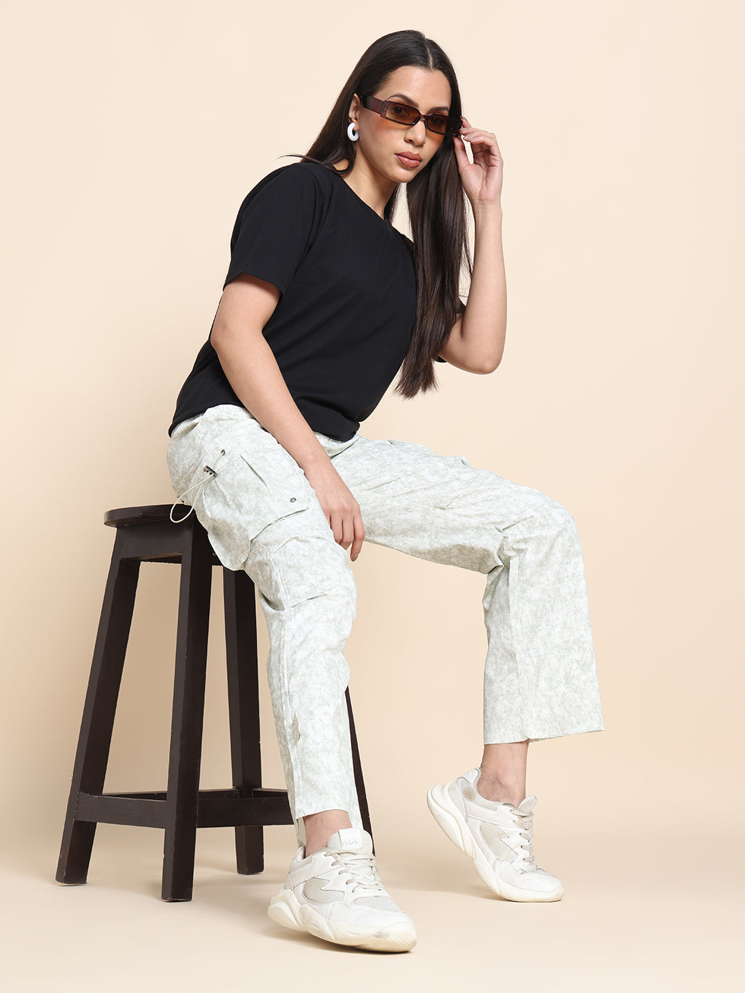 Women’s Loose-Fit Parachute Cargo Pants – Track, Gym & Casual Wear