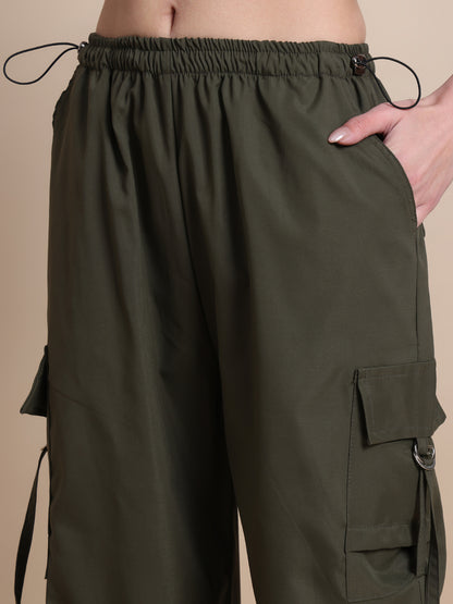 Women’s Cargo Joggers